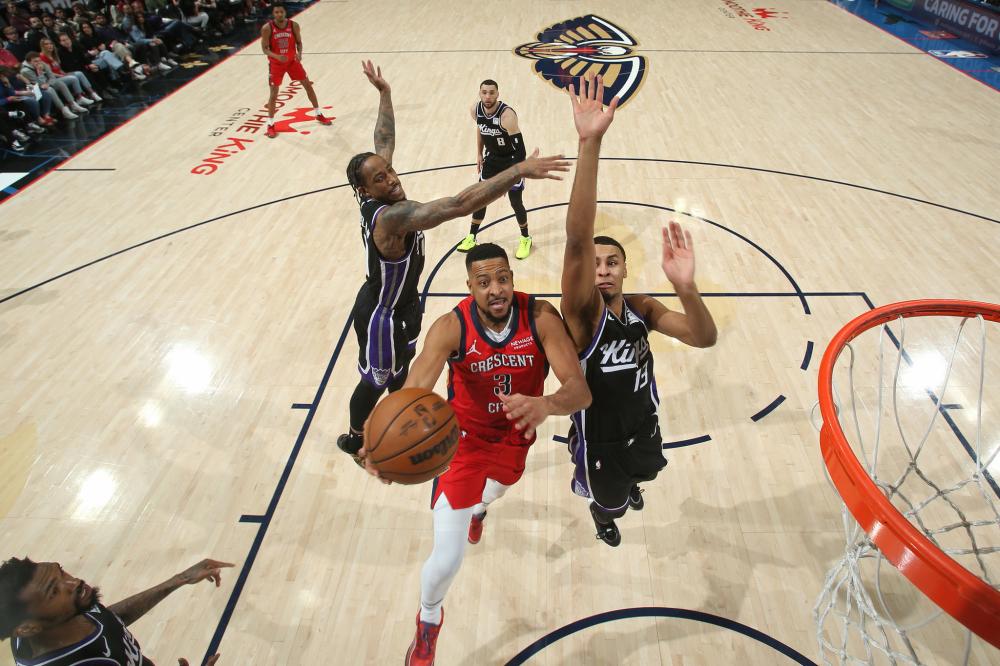 吸引来自世 吸引来自世