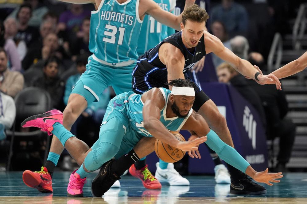 打球时的大 打球时的大